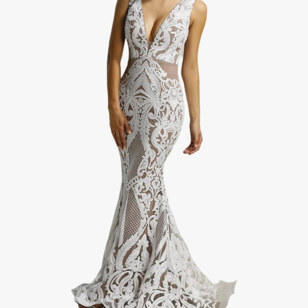 Elegant White Lace Evening Gown